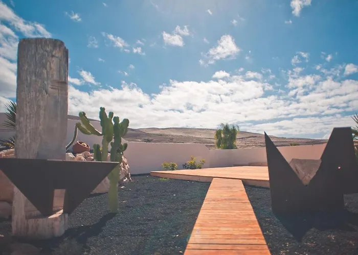 - Aire - Surf & Yoga * לה פארד