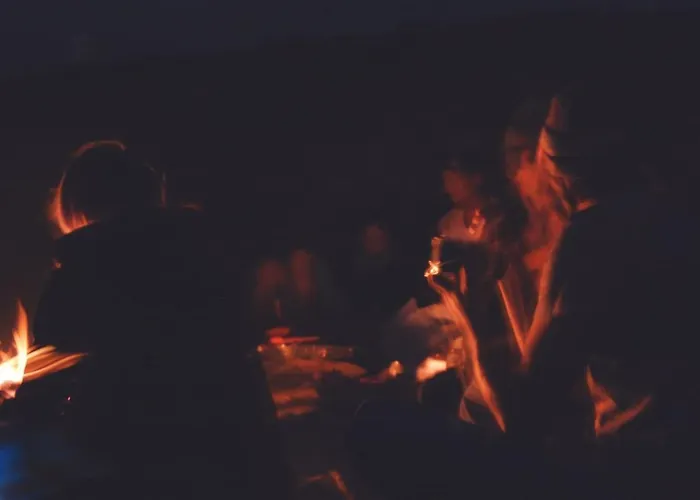 - Aire - Surf & Yoga